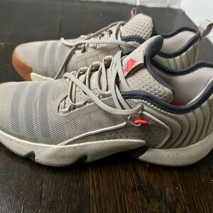 Men's size 11 adidas sneakers